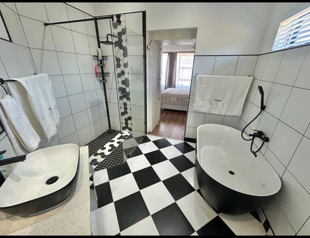 4 BEDROOM HOUSE FOR SALE IN NOORSEKLOOF